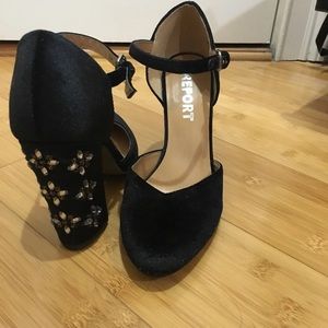 Block heels, black velvet, embellished